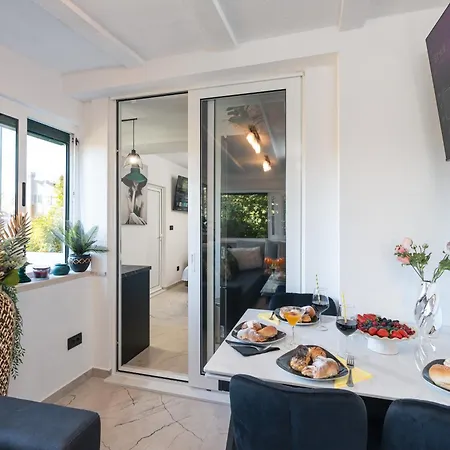 Appartement La Boheme Ii With Sea View